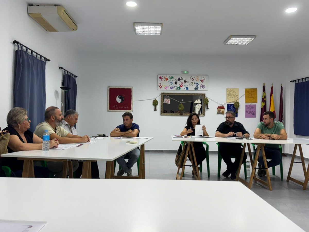 MC y PSOE acusan al PP de usar el nuevo reglamento de Juntas Vecinales como 'Ley Mordaza' contra vecinos y oposición