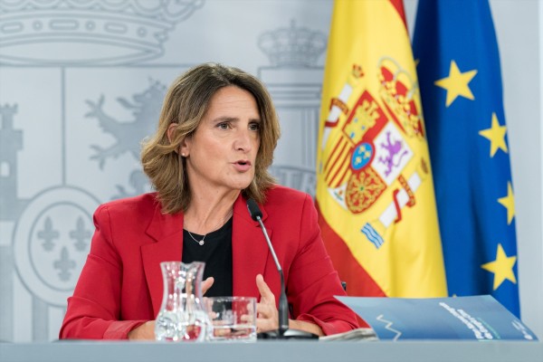 El Gobierno aprueba remitir a las Cortes el proyecto de ley que restituye la CNE