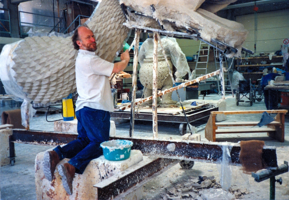 Colin Arthur, el 'padre' del dragón de 'La historia interminable': 