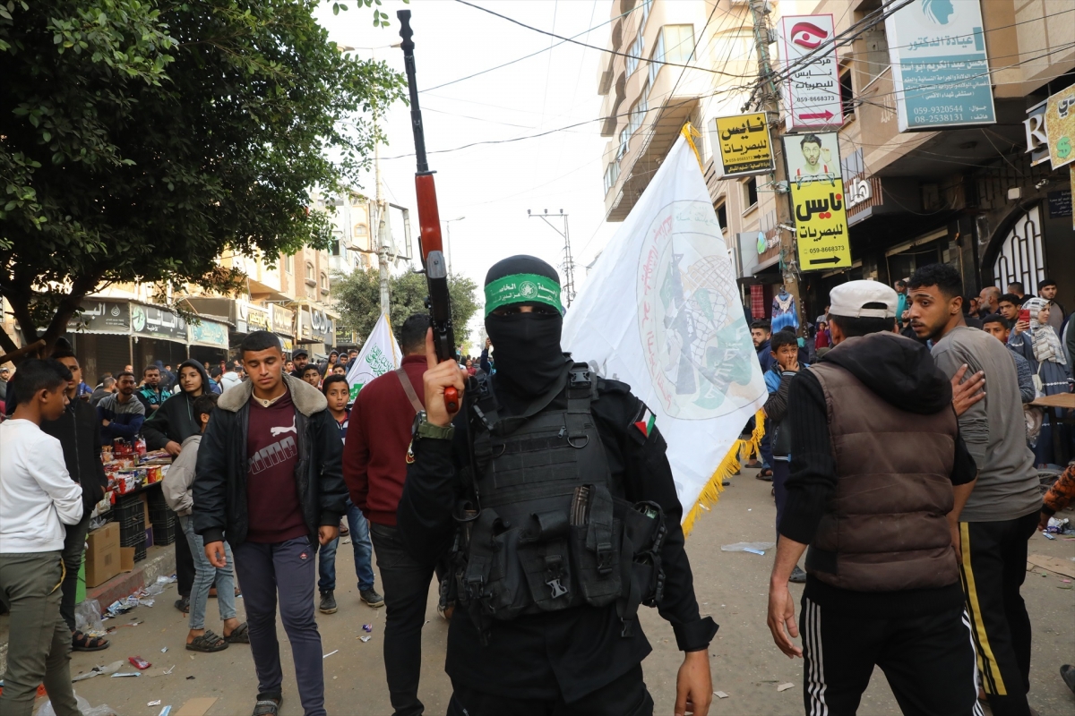 Hamás acepta liberar a todos los rehenes israelíes pero propone discutir los detalles del plan de Trump