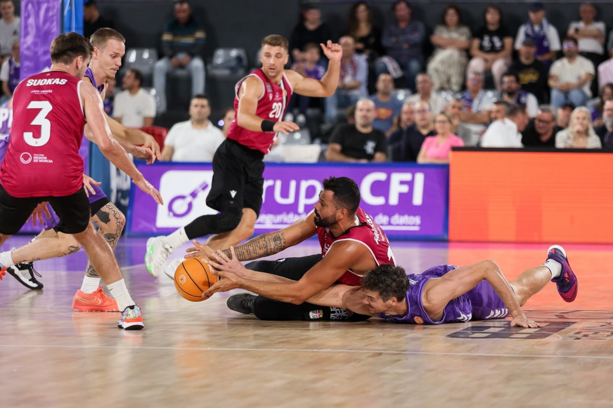 El Caesa Cartagena pierde sin ninguna opción en Palencia en Primera FEB