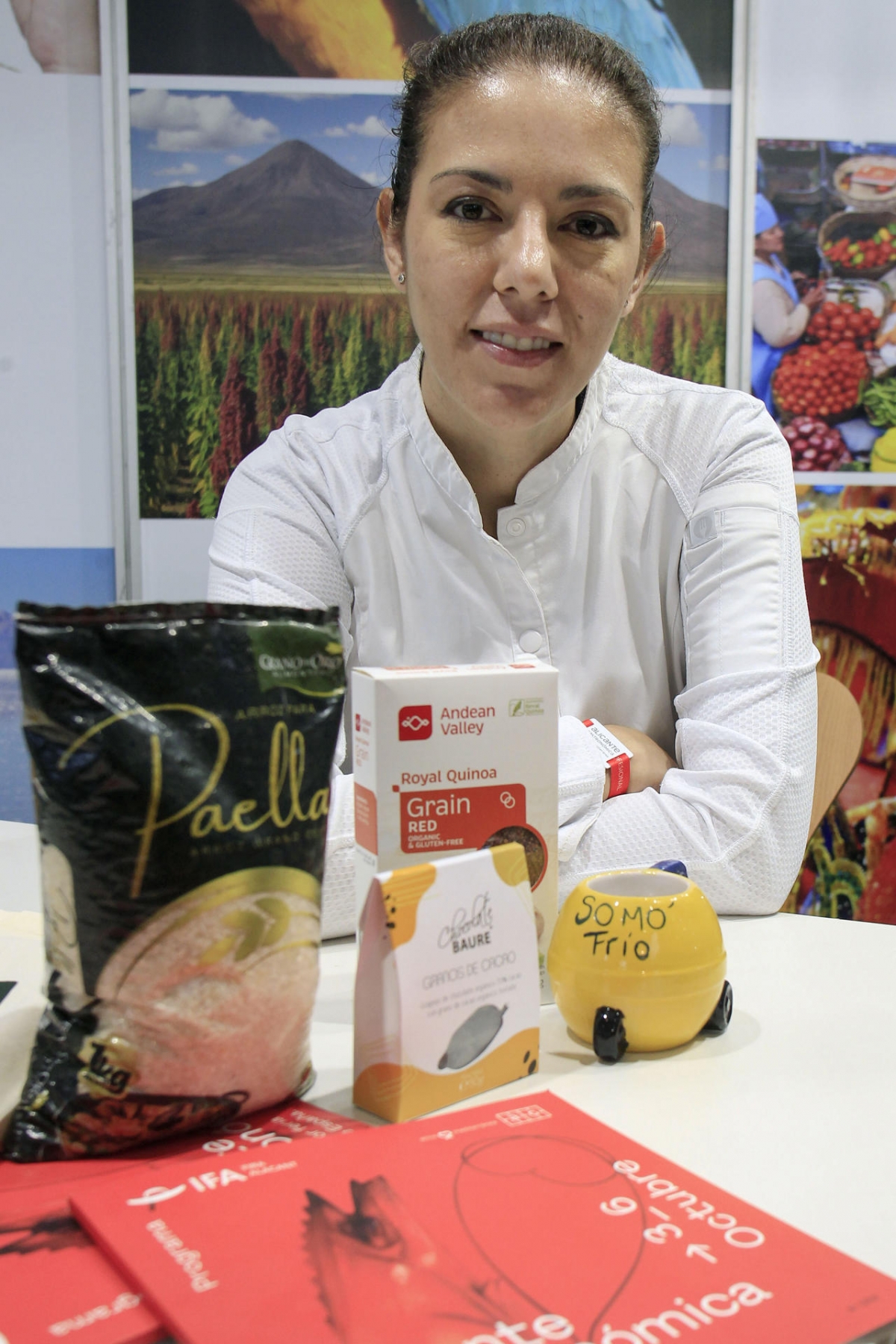 La chef boliviana Camila Lechin durante la entrevista concedida a EFE. 