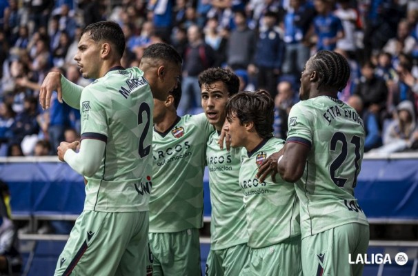 El Levante asalta el Tartiere y se marcha al parón con una sonrisa