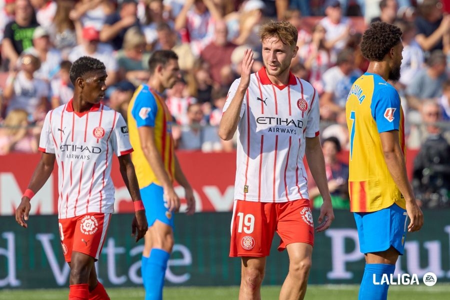 Una primera parte vergonzosa condena al Valencia CF en Girona