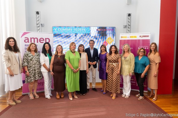 Cumbre nacional de mujeres directivas y empresarias en Cartagena