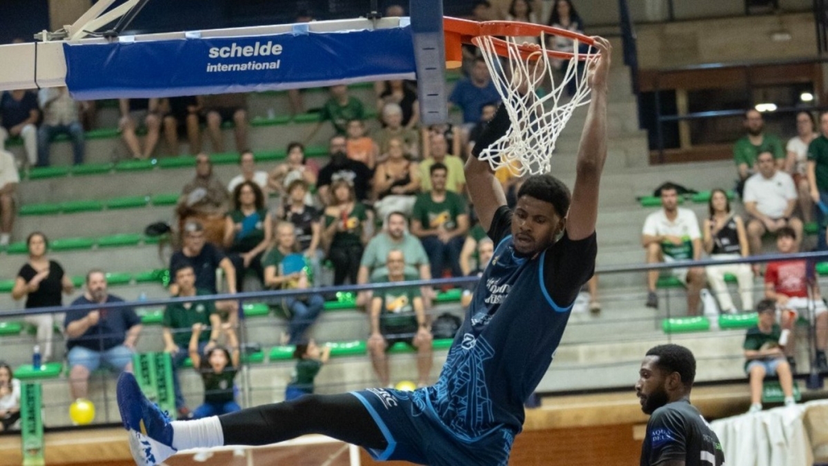 El Ciudad de Molina debuta en Segunda FEB cayendo por 77-94 ante el Amics Castelló