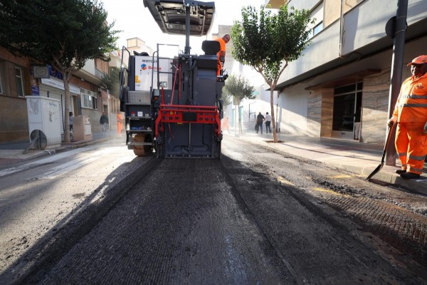 Burriana invierte alrededor de un millón de euros en la mejora de viales urbanos y su accesibilidad