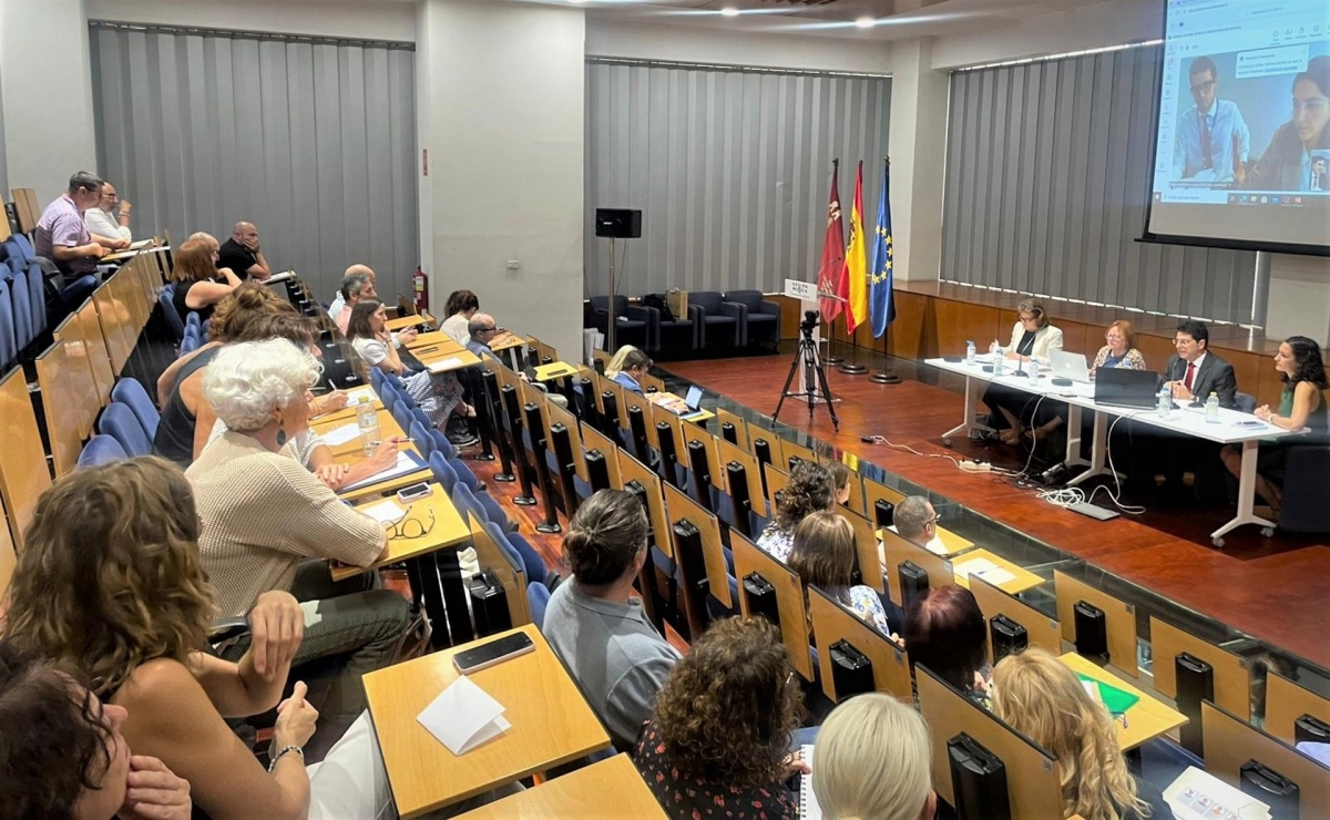 La Región de Murcia destina 71 millones del FSE+ que benefician ya a más de 50.000 personas