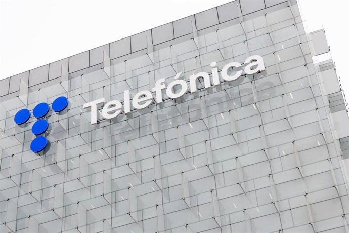 Telefónica propone bajar un 5% la afectación del ERE en tres filiales y los sindicatos lo ven 