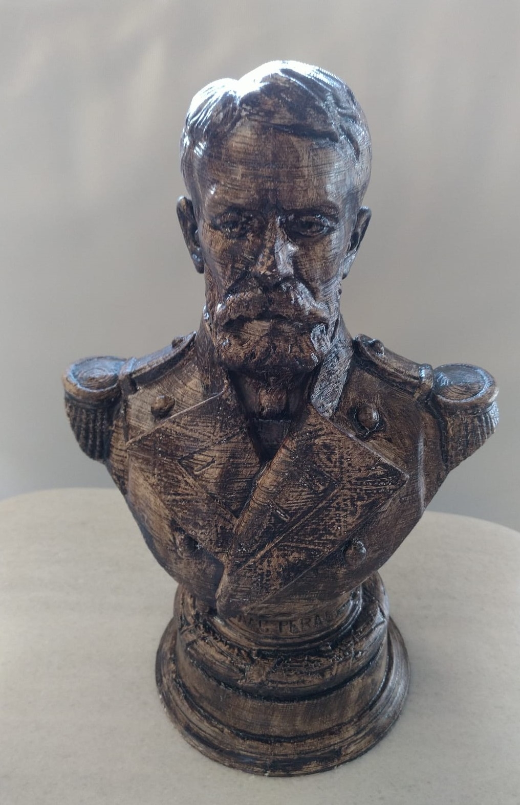 El busto que será entregado a los premiados está realizado en impresión 3D por escaneo del busto original de Isaac Peral - El busto que será entregado a los premiados está realizado en impresión 3D por escaneo del busto original de Isaac Peral