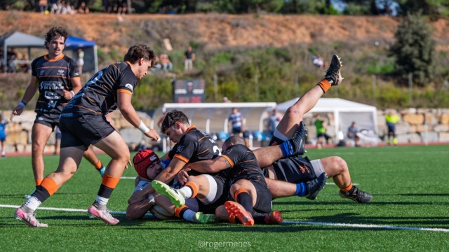Les Abelles rozan la victoria en Sant Cugat (20–19)