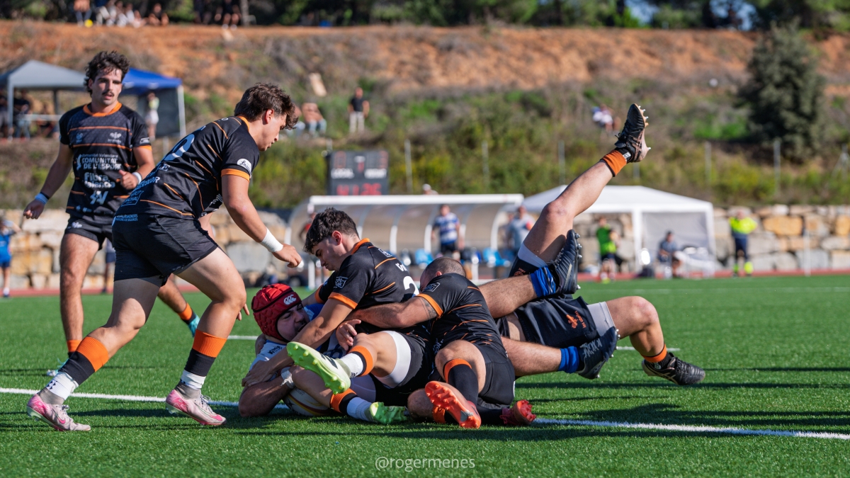 Les Abelles rozan la victoria en Sant Cugat (20–19)