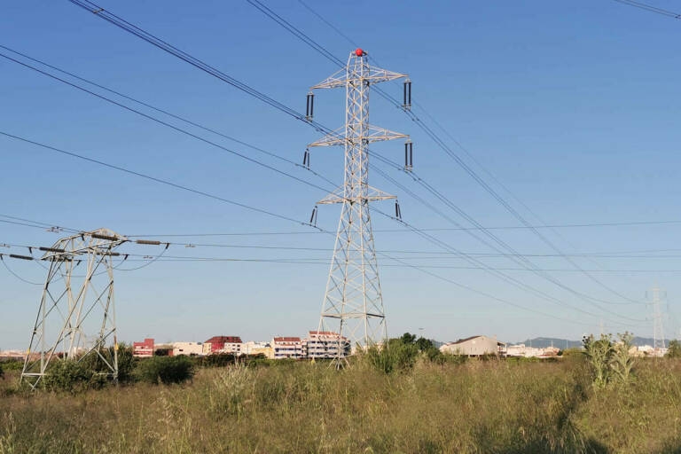 Seis kilómetros y 3,8 millones: Iberdrola impulsa una nueva línea de Betxí a Vila-real para abastecer al sector cerámico