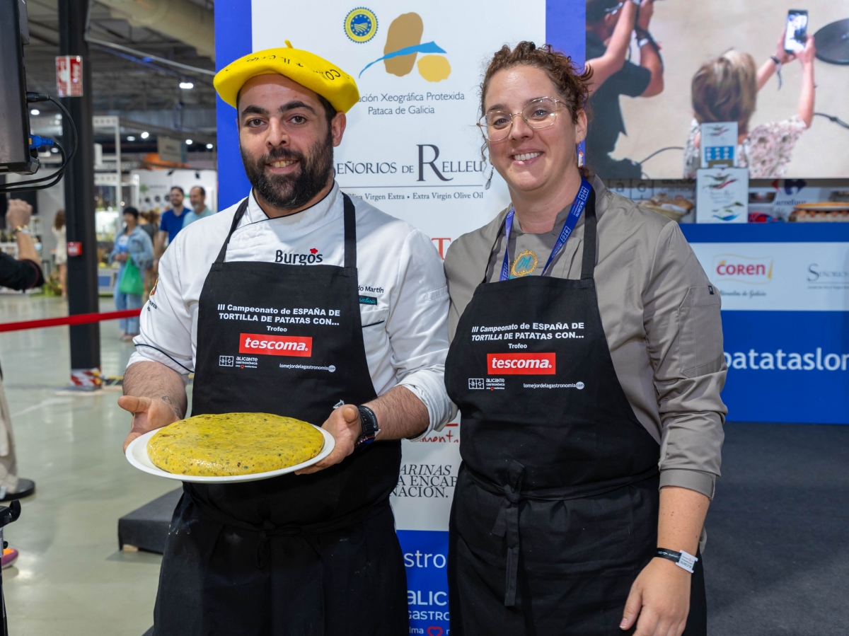 Monalisa Gastrobar gana el tercer campeonato de 'Tortilla de Patatas Con...' de Alicante Gastronómica