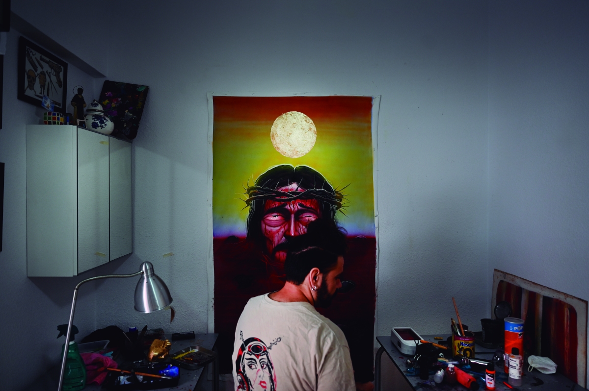 Napol retocando una de sus últimas obras - Alfons Rodríguez Napol retocando una de sus últimas obras