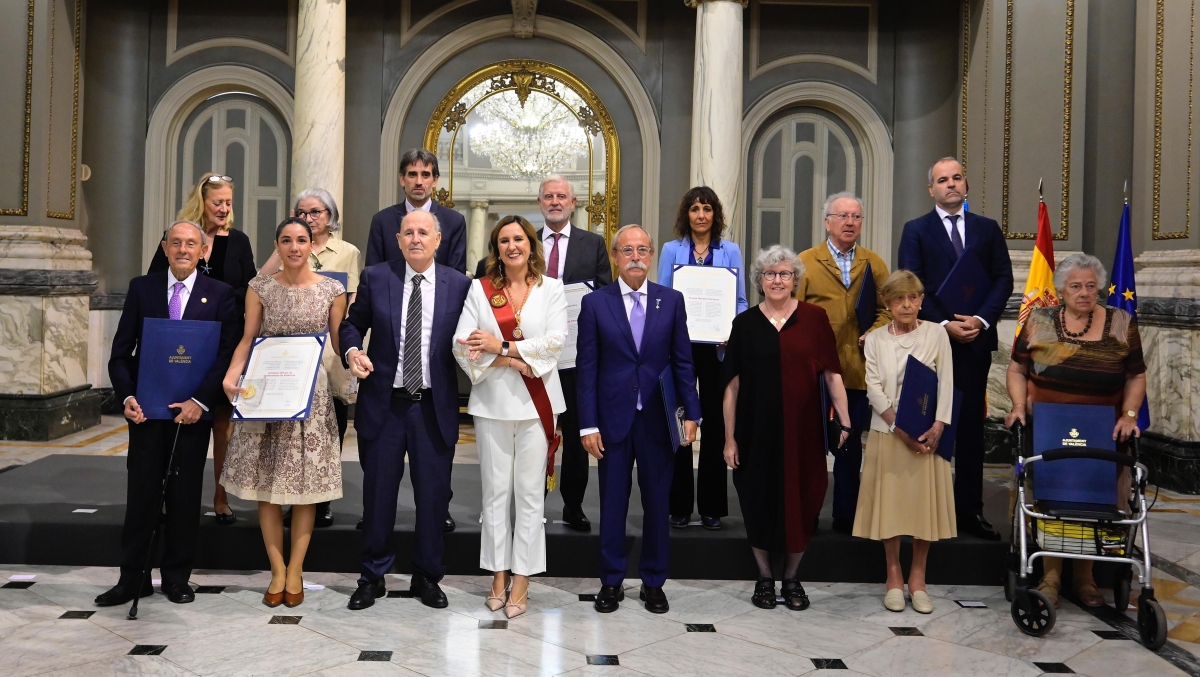 Catalá resalta la identidad de los valencianos: Han demostrado fortaleza en un año difícil