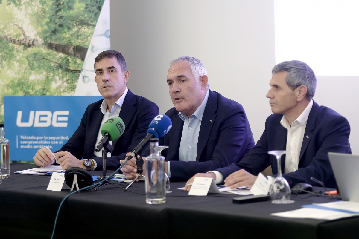 UBE mejora un 8% sus ventas y anuncia 100 millones en inversiones, aunque pierde 4,3 millones por la crisis del automóvil 