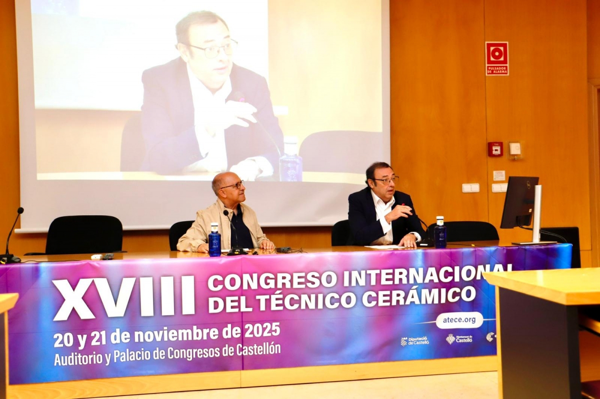 El ITC y la Asociación de Técnicos Cerámicos abordan el papel del gran formato en la cerámica actual