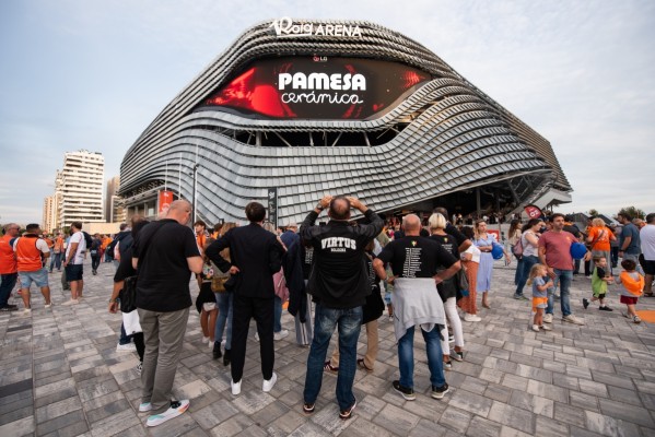 Fuerzas de seguridad y Valencia Basket trabajan 