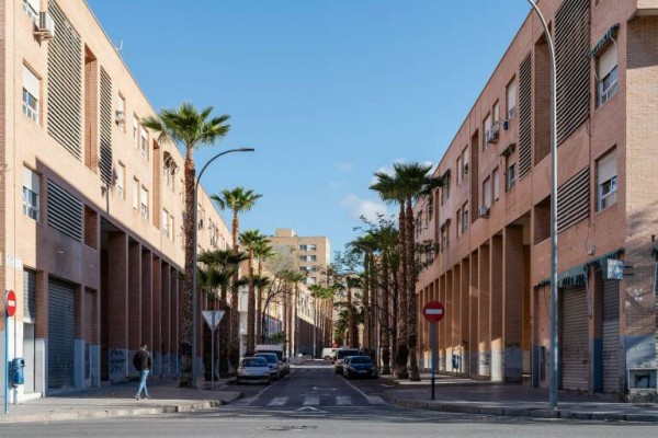 Los promotores inmobiliarios confían en el efecto positivo del decreto de la Generalitat para generar oferta de vivienda pública asequible
