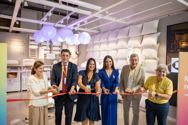 Ikea Valencia invierte cinco millones en remodelar sus instalaciones en su décimo aniversario