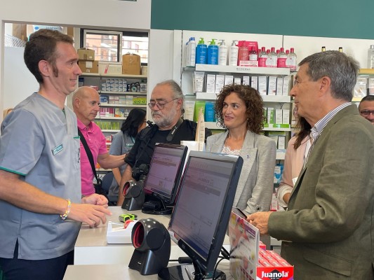 Sanidad sustituye en las farmacias de Castellón el precinto de medicamentos por un código digital