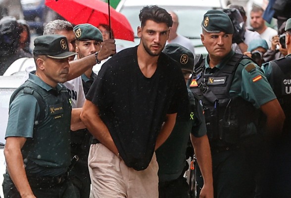 Rafa Mir, procesado por un delito de agresión sexual