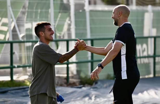 El Elche regresa al trabajo con las ausencias de Pedrosa y Diangana... y la visita de Nico Fernández