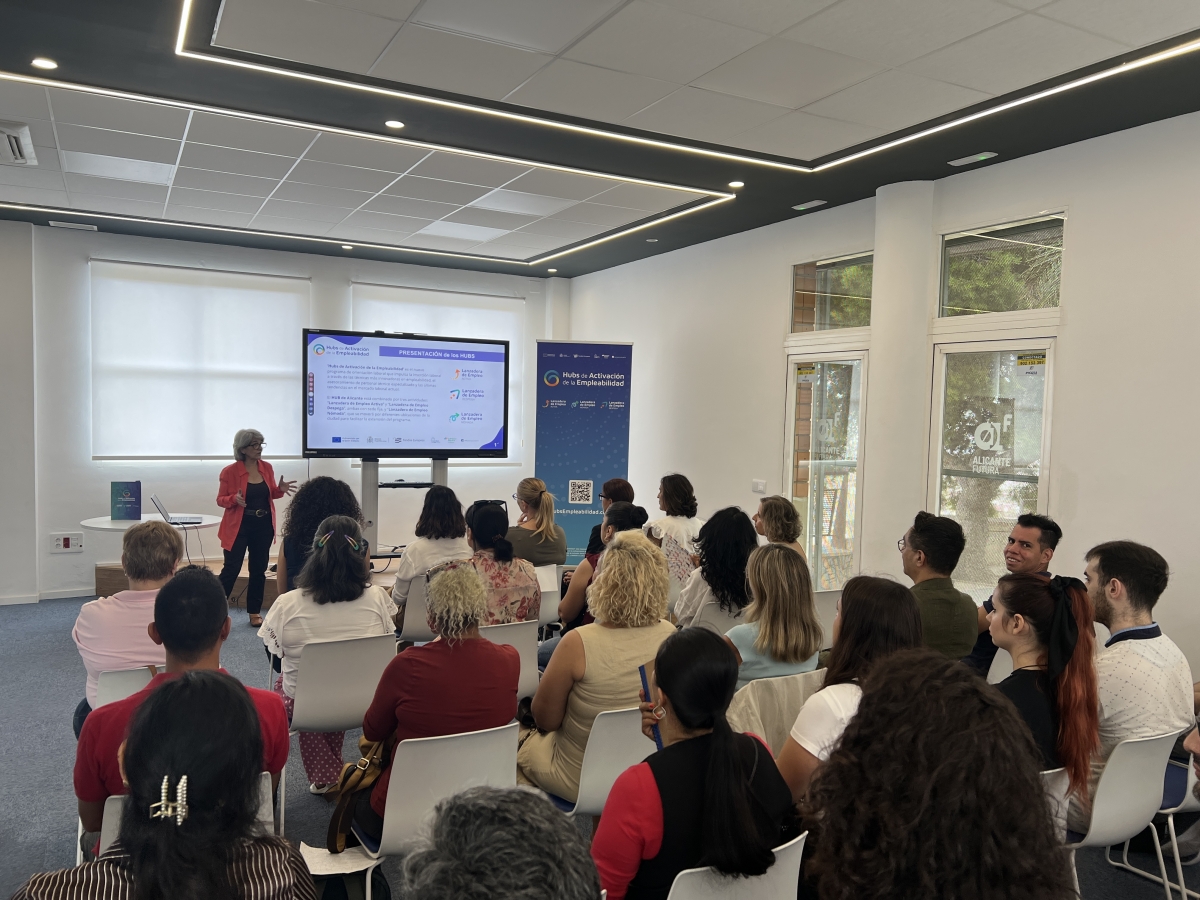 Impulsalicante logra 33 inserciones laborales con un programa lanzadera de empleo