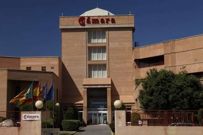 Rumanía se presenta en Castelló como un destino estratégico  para la inversión y el comercio 