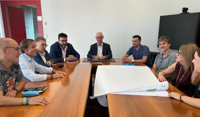 Los vecinos de Joven Futura arrancan al Ayuntamiento 