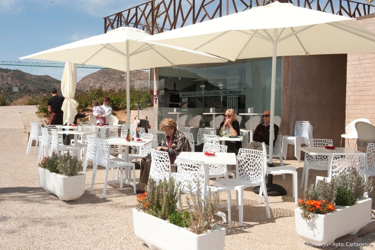 El Ayuntamiento de Cartagena licita la gestión del bar del Parque del Molinete por diez años