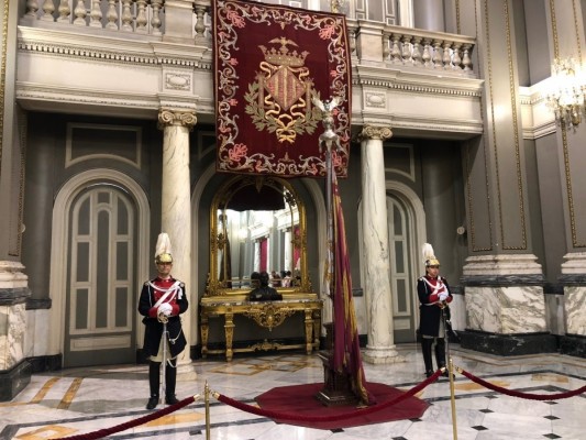 Catalá confirma la suspensión de la Procesión Cívica y la Senyera vuelve al museo