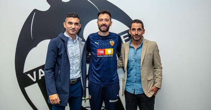 Corberán recibe al comité técnico de entrenadores de la federación española y valenciana