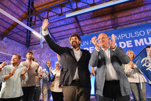 El PP vuelve a acariciar la mayoría absoluta y Miras avisa a Vox: 