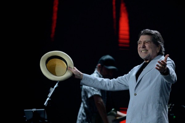 Joaquín Sabina se despide de València en el Roig Arena