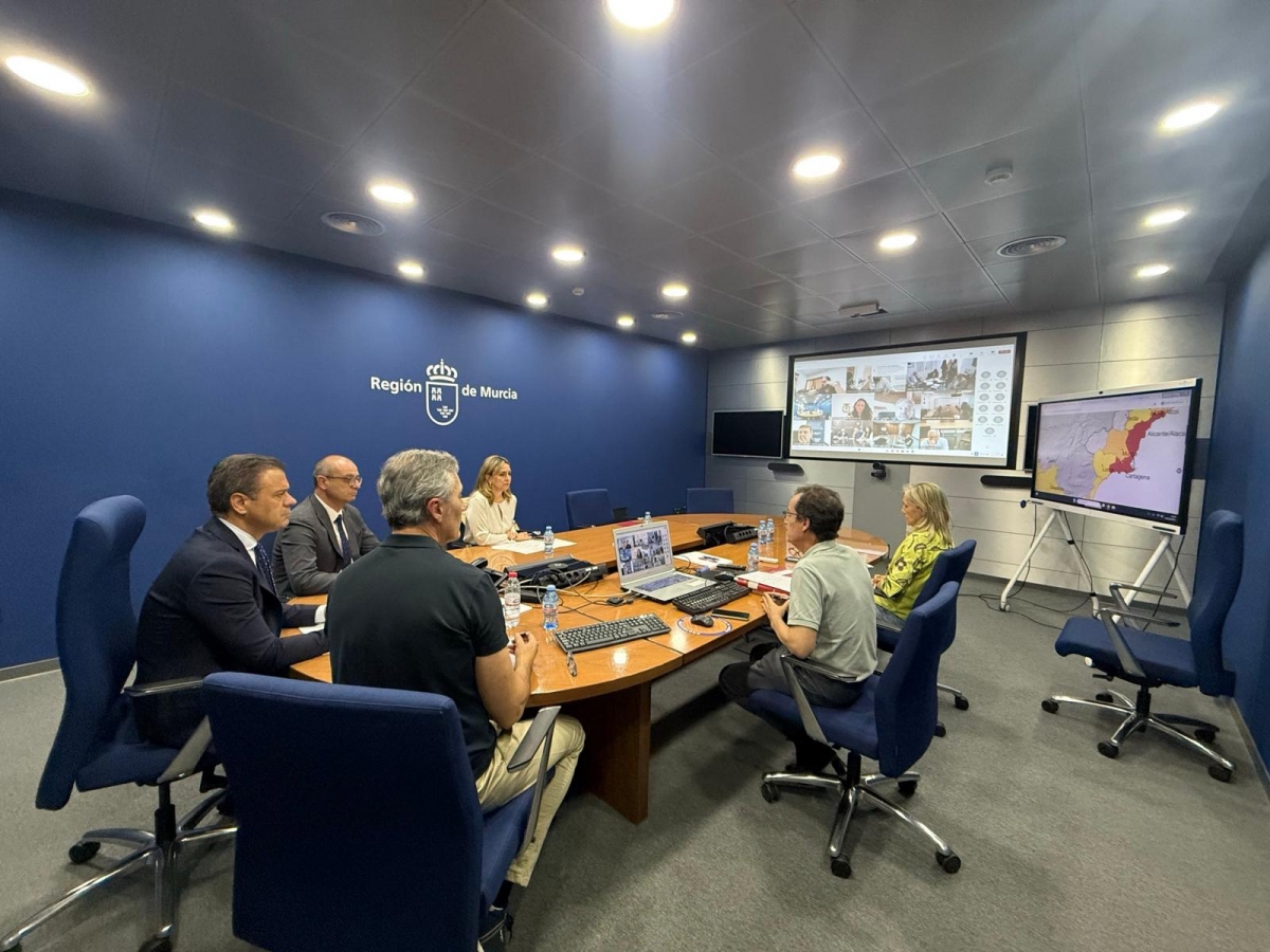 Reunión de la Comunidad con los alcaldes.