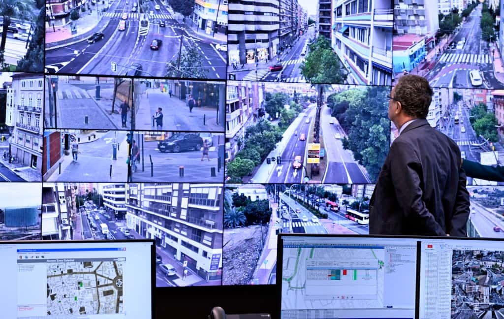 Murcia despliega un dispositivo con 800 efectivos ante la alerta roja en pedanías y el aviso naranja en la ciudad