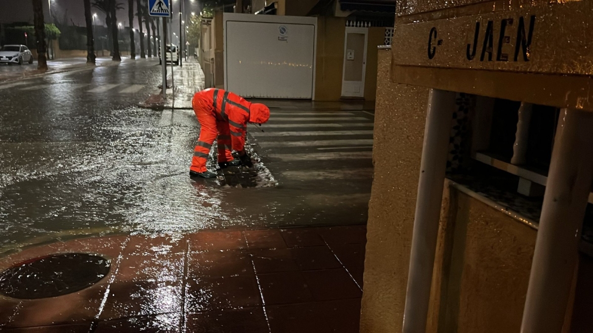 Efectos de la Dana Alice en Los Alcázares. - Foto: AYUNTAMIENTO DE LOS ALCÁZARES Efectos de la Dana Alice en Los Alcázares.