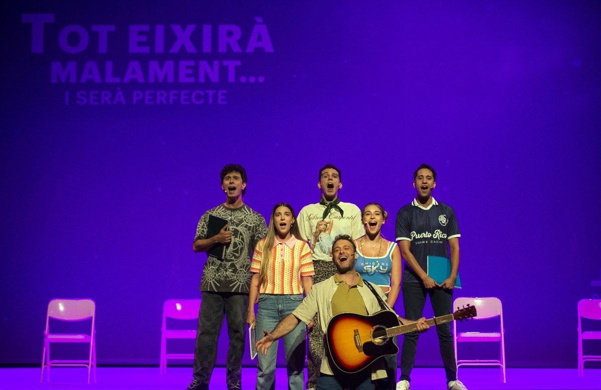 L'Escalante estrena la seua nova producció musical ‘Tot eixirà malament (i serà perfecte)’