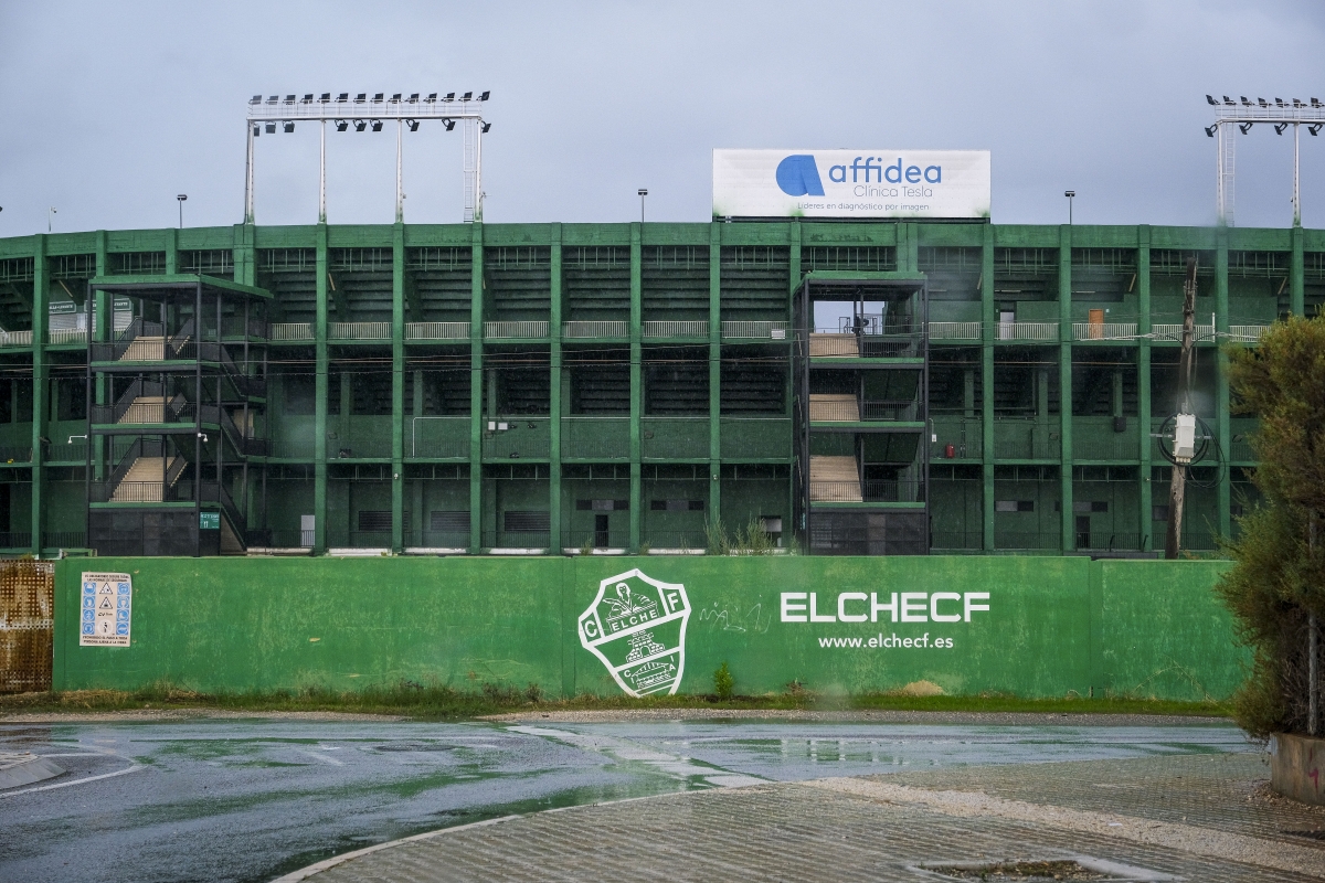 Alicante y Elche reciben a la selección sin lluvia y alerta rebajada