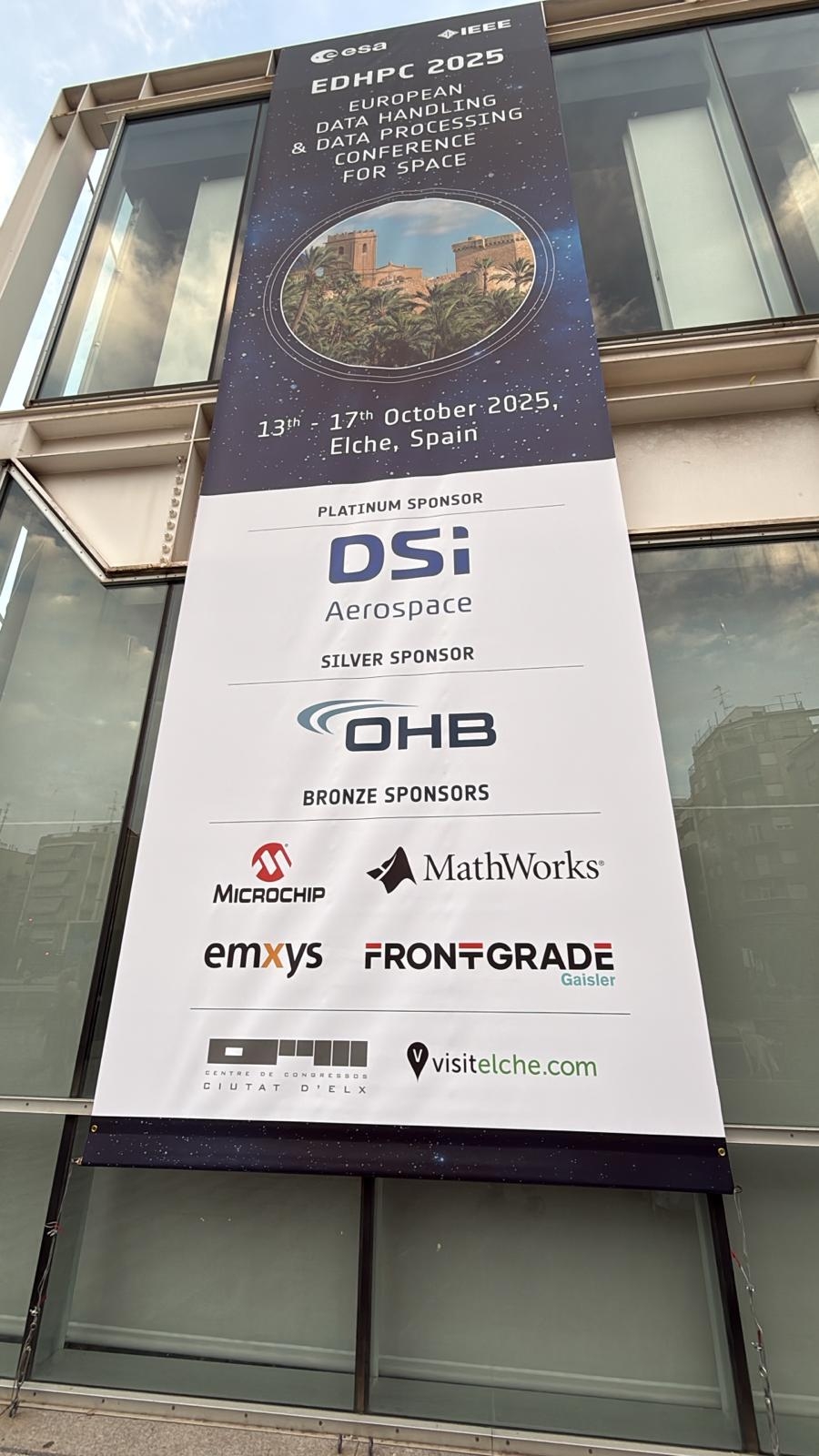 Anuncio del evento en el Centro de Congresos -