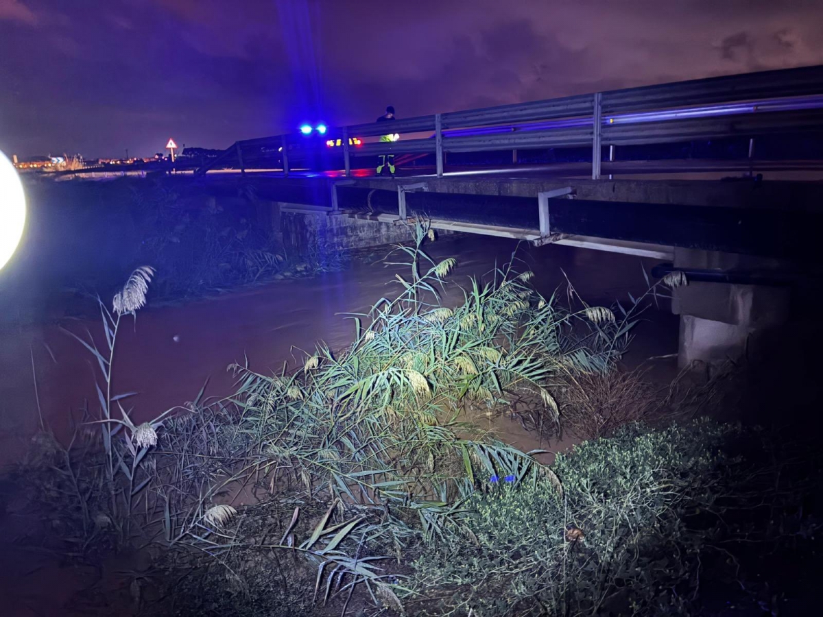 Rambla del Albujón. - Foto: EMERGENCIAS CARTAGENA Rambla del Albujón.