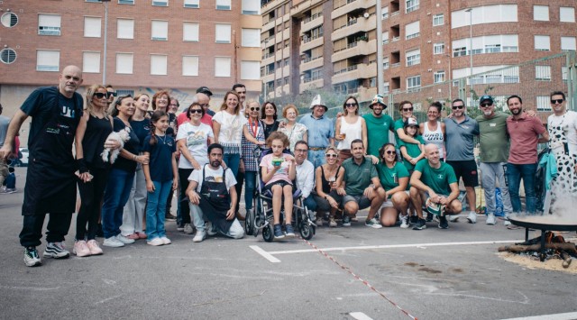La Asociación de Vecinos PAU Sensal realiza en Castelló una jornada solidaria en favor de Mef2C