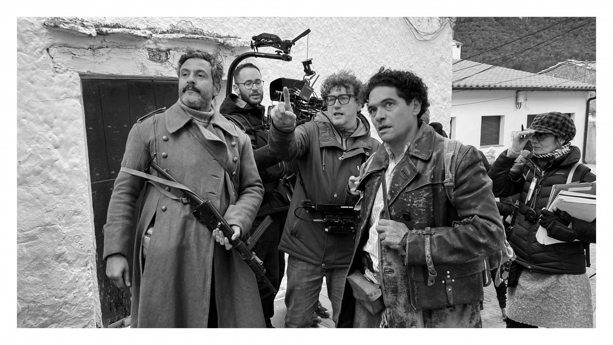 Marc Ortiz estrena en Sevilla ‘Els mals noms', la cinta que desmitifica la leyenda negra de La Pastora