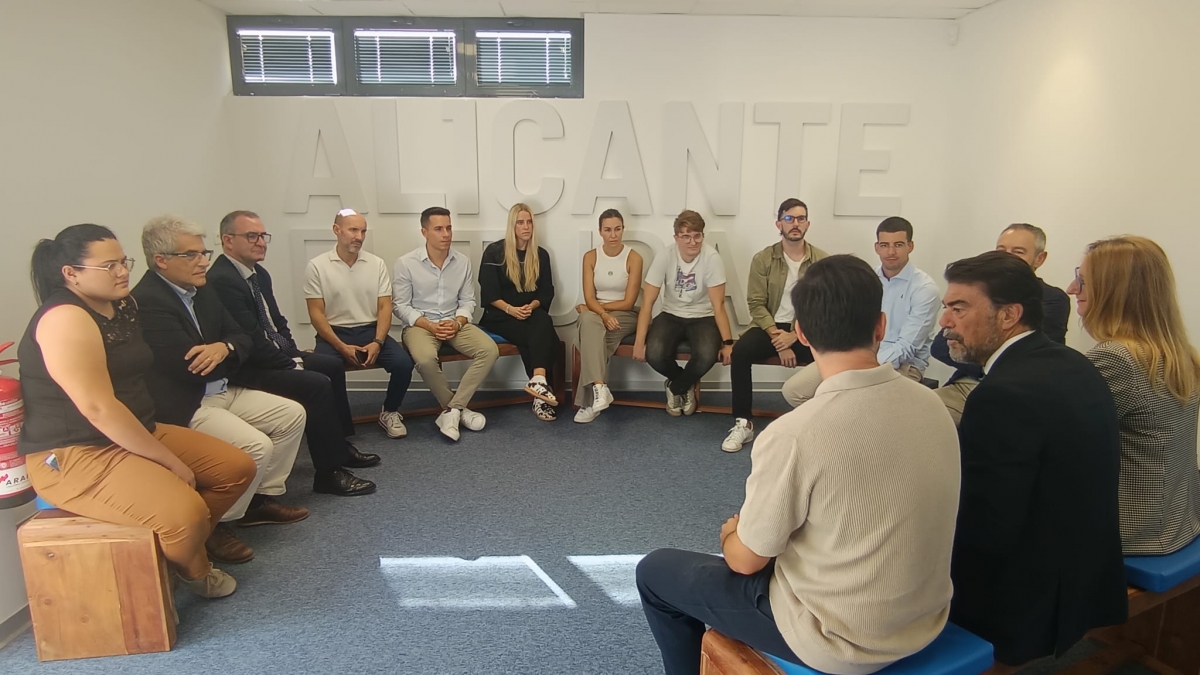 El vivero municipal de Alicante ''Príncipe Felipe, alberga diez 'startups' en plena expansión