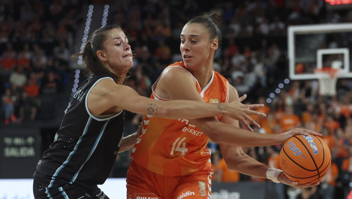 Valencia Basket se estrena en el Roig Arena con más de 5.000 espectadores y con triunfo