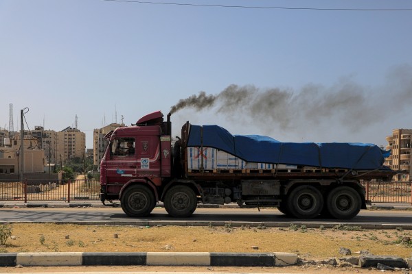 Unos 170 camiones con ayuda humanitaria entran en la Franja de Gaza