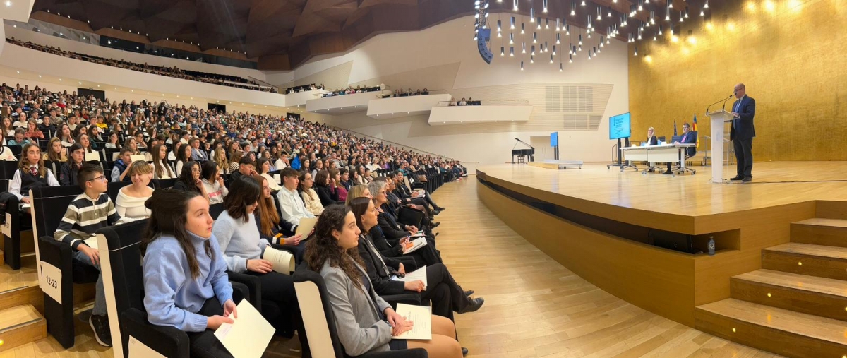 Educación concede los premios extraordinarios al rendimiento académico de Primaria, Secundaria y Bachillerato