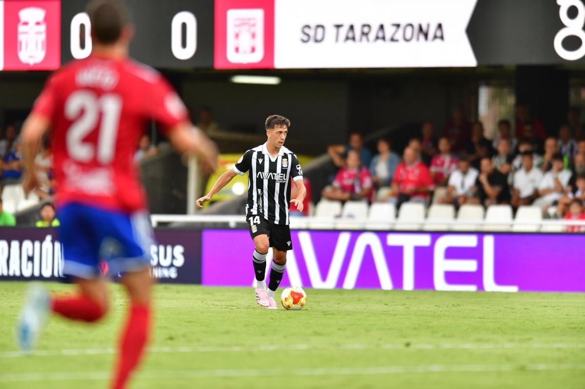 Cedidos Levante UD: Edgar Alcañiz se sitúa a dos puntos del liderato con el Cartagena